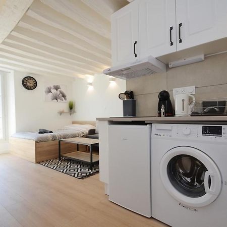 Le Petit France - Hyper Centre De Fontainebleau - Proche Insead Apartment ภายนอก รูปภาพ