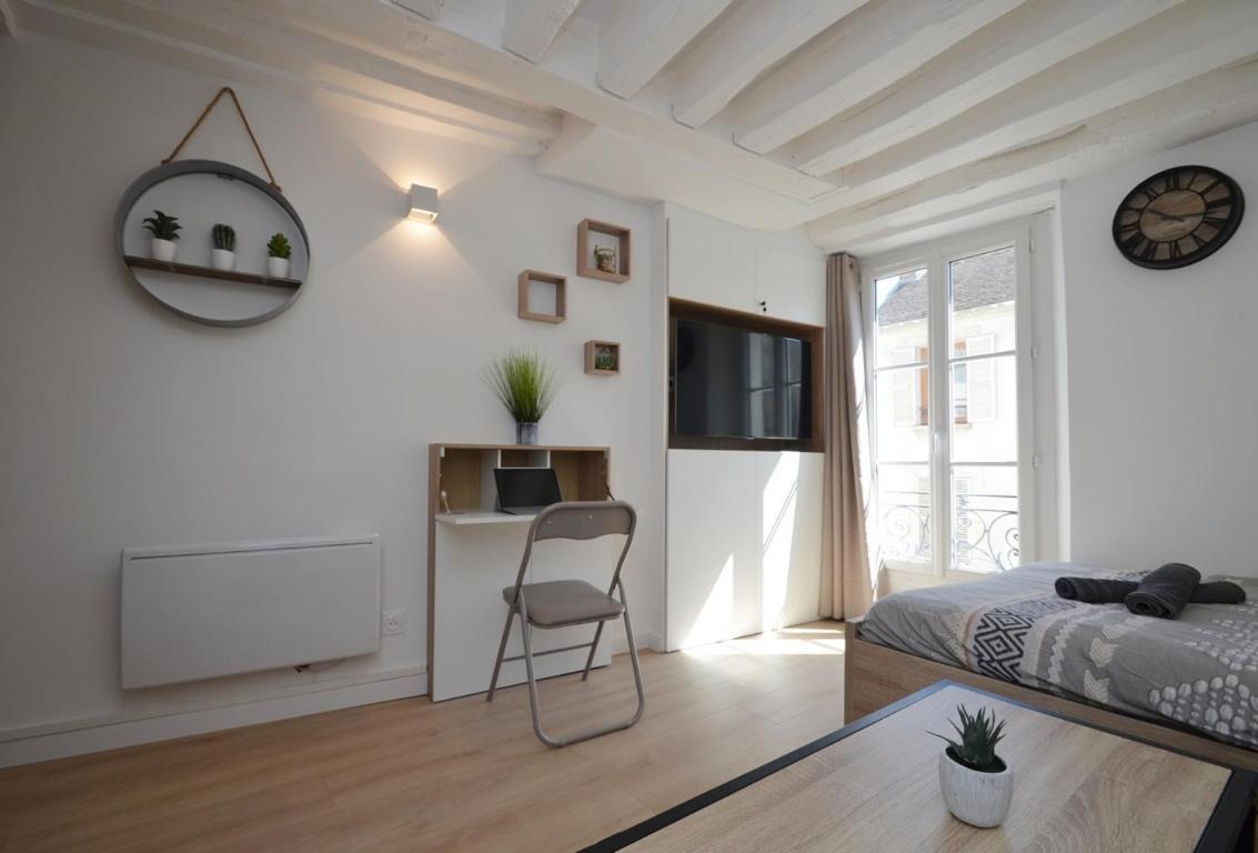 Le Petit France - Hyper Centre De Fontainebleau - Proche Insead Apartment ภายนอก รูปภาพ