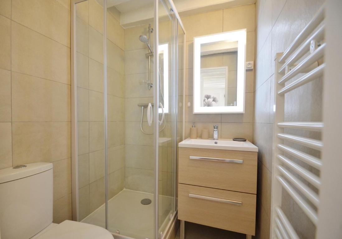 Le Petit France - Hyper Centre De Fontainebleau - Proche Insead Apartment ภายนอก รูปภาพ